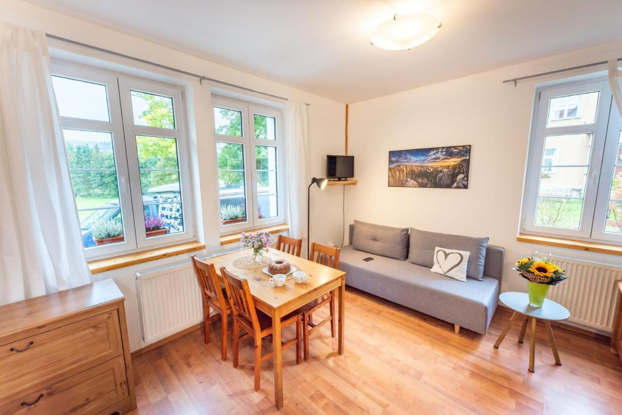 Apartmany Pod Krizovym Vrchem อาเดรชปัค ภายนอก รูปภาพ