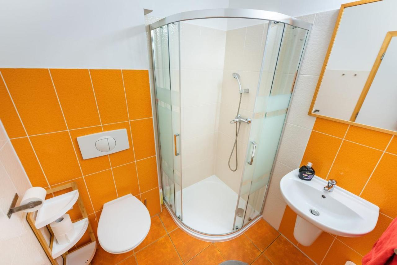 Apartmany Pod Krizovym Vrchem อาเดรชปัค ภายนอก รูปภาพ