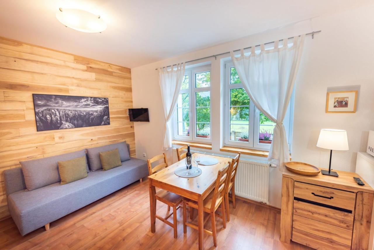 Apartmany Pod Krizovym Vrchem อาเดรชปัค ภายนอก รูปภาพ