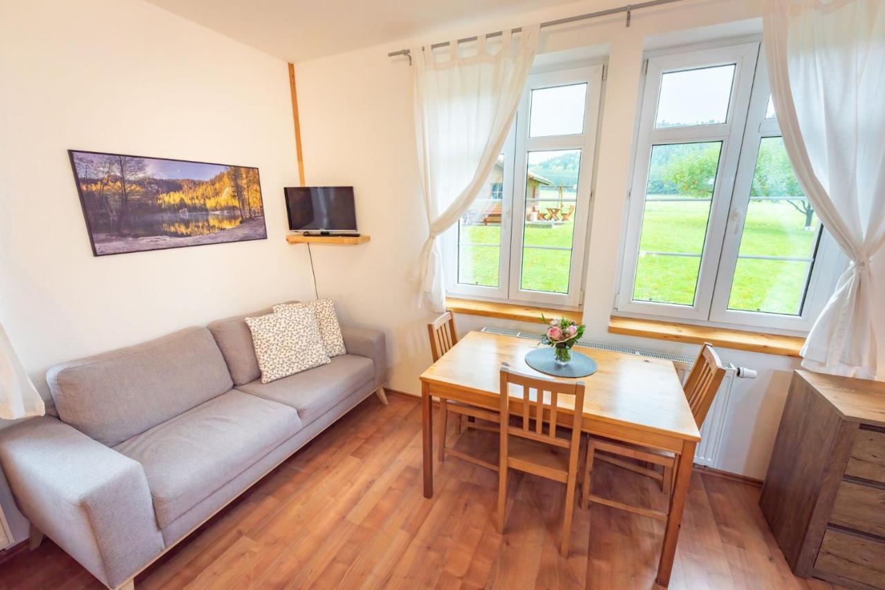 Apartmany Pod Krizovym Vrchem อาเดรชปัค ภายนอก รูปภาพ